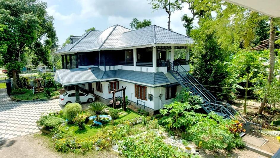 Brothers Holiday home Alappuzha